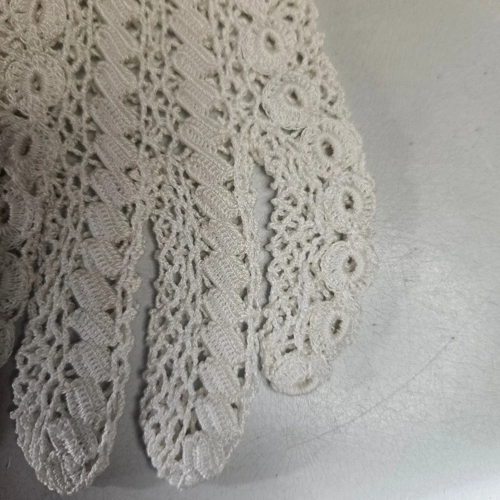 Vtg Ivory Crochet Lace Gloves Floral Tea Party Bridal Cottagecore Cream 6.5 50s